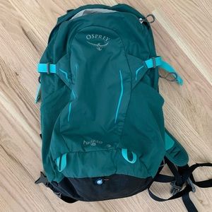 Osprey Hikelite 18 backpack